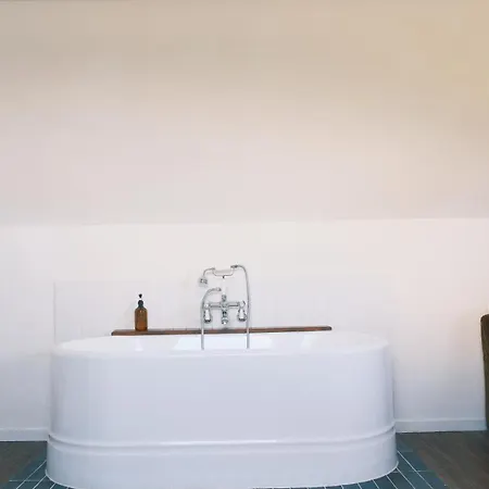 Maison Maa , Corps De Ferme En Entier, A 10 Min De Saint Valery Sur Somme A Pieds Le Long Du Canal *